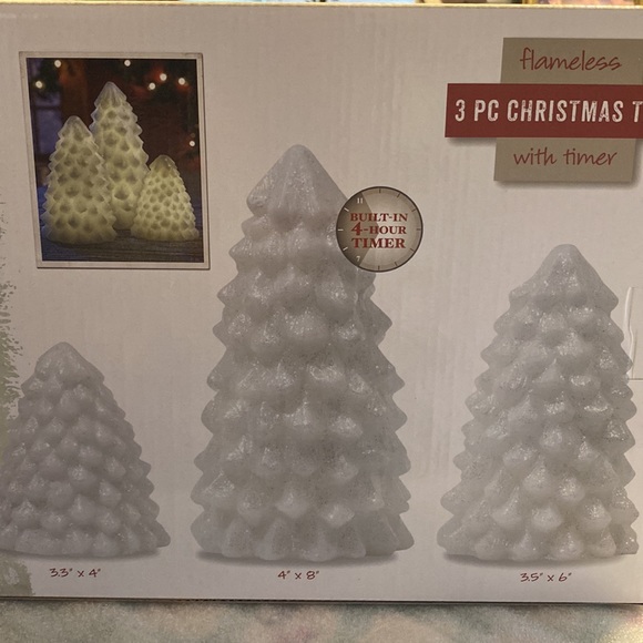 3pc Christmas Tree w/ built in 4 hr. Timer  LED light - Picture 7 of 7